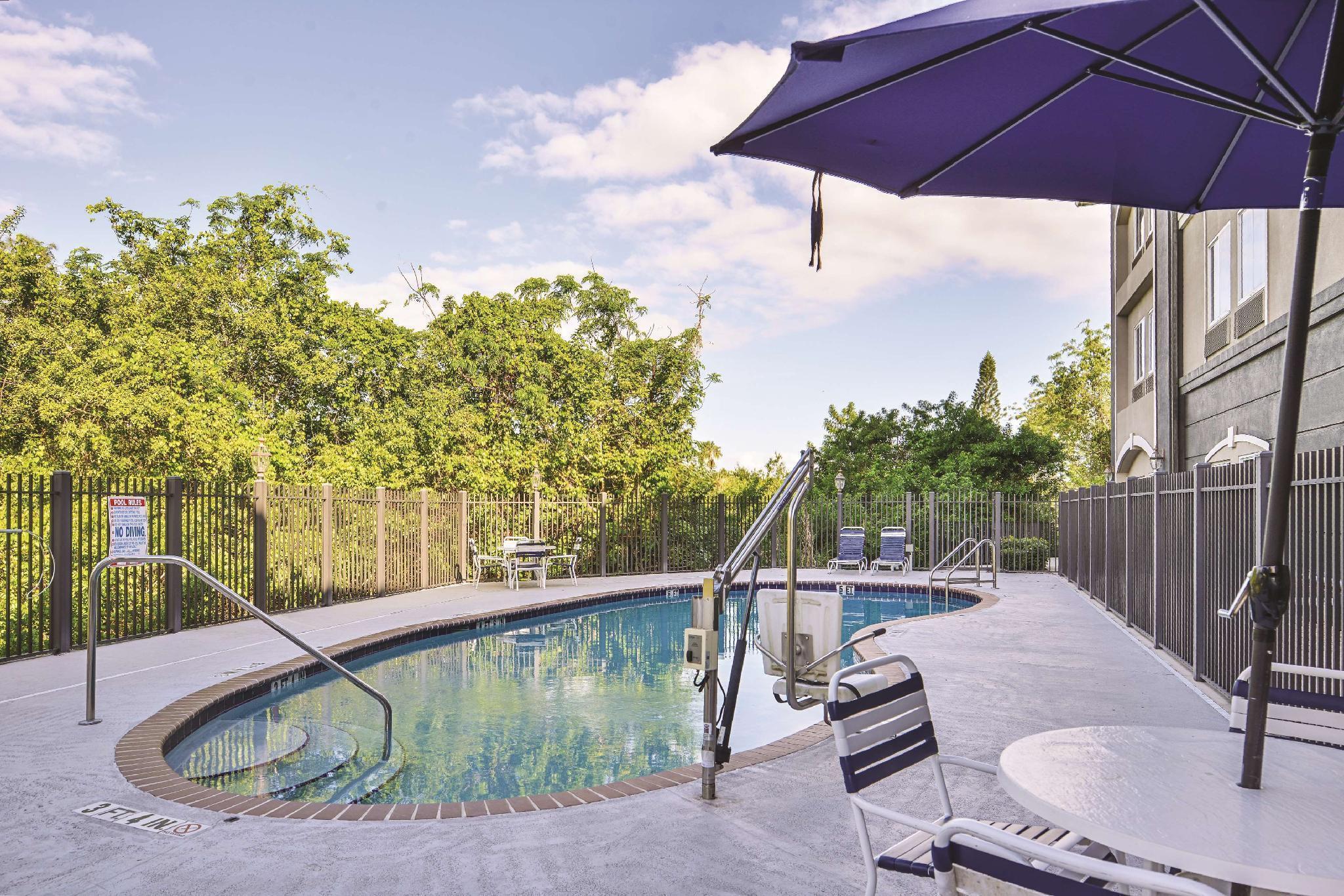 Hotel La Quinta By Wyndham Sebring Extérieur photo
