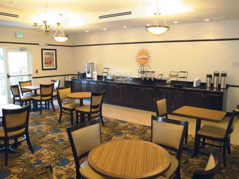 Hotel La Quinta By Wyndham Sebring Restaurant photo